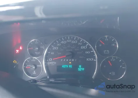 2024 Chevrolet Express Cargo Rwd 2500 Extended Wheelbase Wt z USA, uszkodzony, nr VIN 1GCWGBF75R1233398